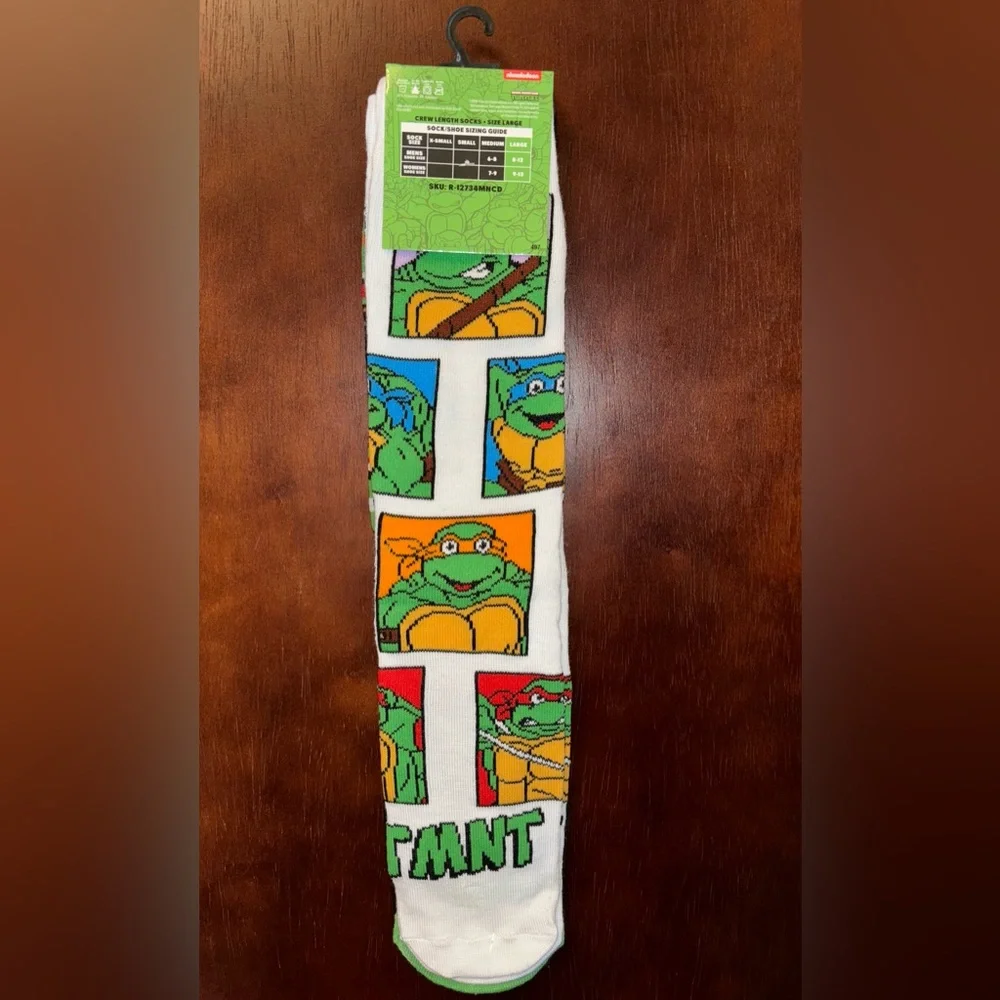 TEENAGE MUTANT NINJA TURTLES NOVELTY CREW SOCKS NWT MEN’S SHOE SIZE 8-12